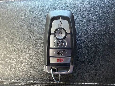 Used 2022 Ford Escape SEL AWD/4WD image 26