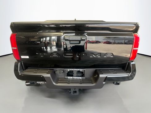 New 2025 Toyota Tacoma SR5 image 5