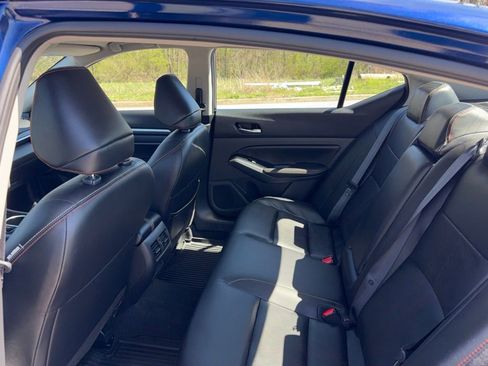 Used 2024 Nissan Altima 2.0 SR FWD image 29
