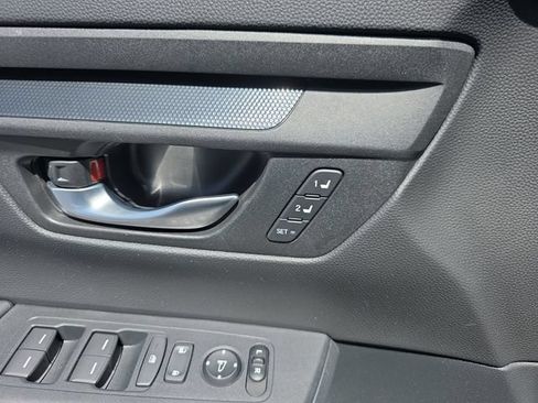 Certified 2025 Honda CR-V Sport-L image 17