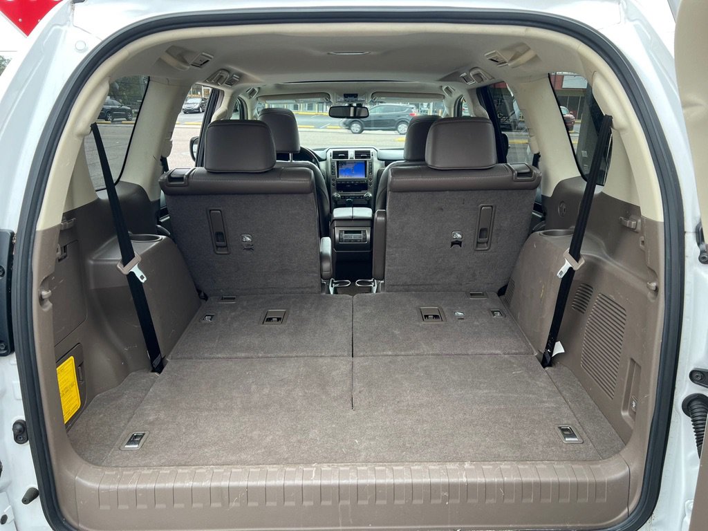 Used 2017 Lexus GX 460 Premium AWD/4WD image 28