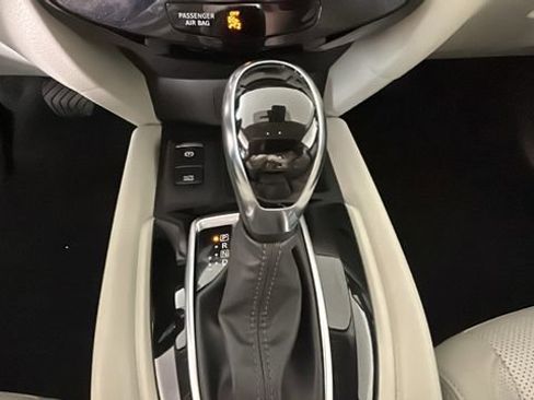 Used 2022 Nissan Rogue Sport SL AWD/4WD image 20
