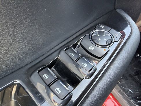 Used 2019 Ford Edge SEL w/ Equipment Group 201A image 13