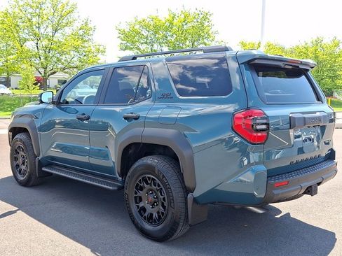 New 2026 Toyota 4Runner TRD Off-Road Premium AWD/4WD image 4