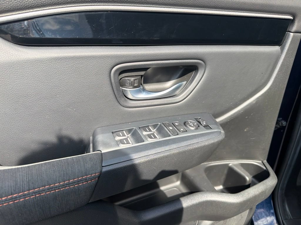 Certified 2025 Honda Pilot Sport image 25