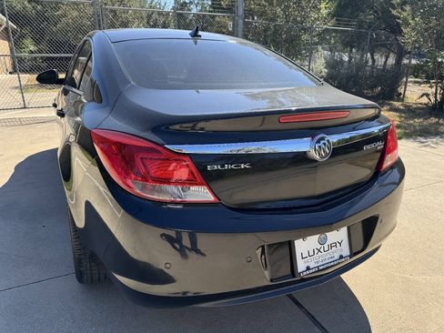 Used 2011 Buick Regal CXL w/ RL3 Preferred Equipment Group FWD image 10