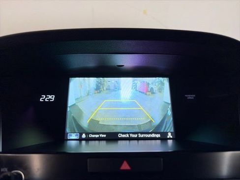 Used 2018 Acura RLX w/ Technology Package image 26