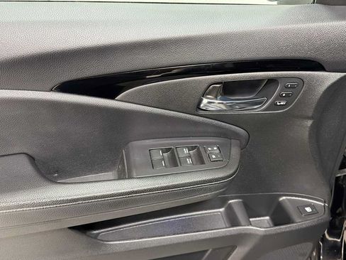 Used 2019 Honda Ridgeline RTL-E image 15