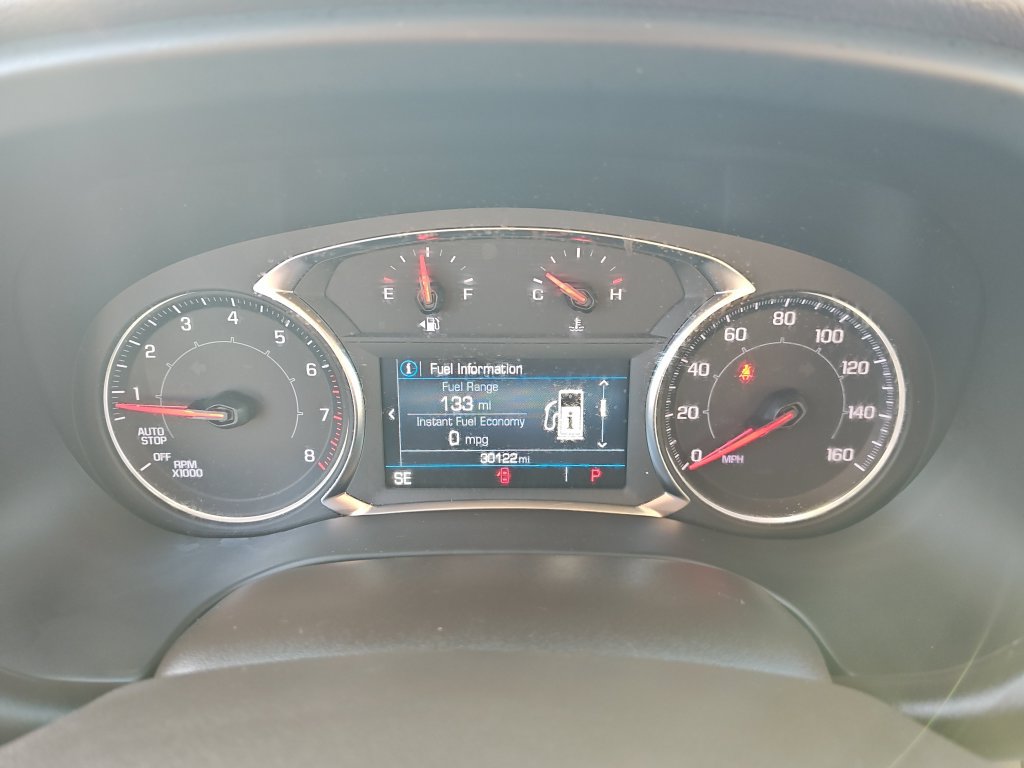 Used 2023 GMC Acadia SLE w/ Driver Convenience Package FWD image 18