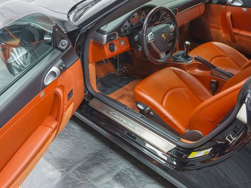 Used 2009 Porsche 911 Carrera 4S image 56