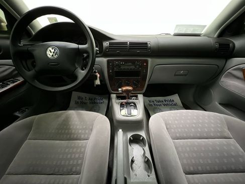 Used 2001 Volkswagen Passat GLS AWD/4WD image 18