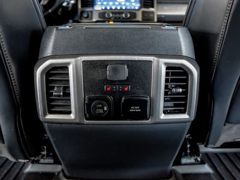 Used 2022 Ford F350 Platinum w/ FX4 Off-Road Package AWD/4WD image 36