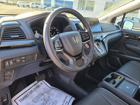 Certified 2025 Honda Odyssey Elite image 8