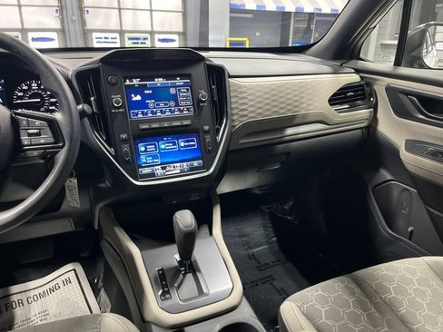 Certified 2025 Subaru Forester AWD/4WD image 28