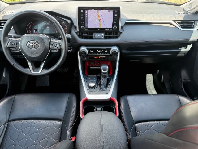 Used 2020 Toyota RAV4 TRD Off-Road AWD/4WD image 19