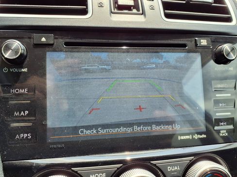 Used 2017 Subaru Forester 2.5i Touring AWD/4WD image 6