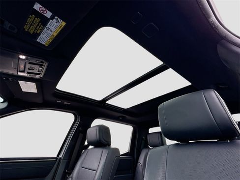 Used 2023 Toyota Tundra Platinum image 21