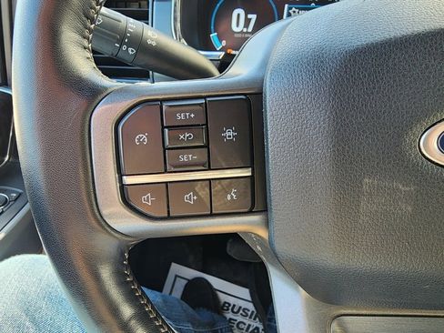 Used 2022 Ford F150 Lariat image 19