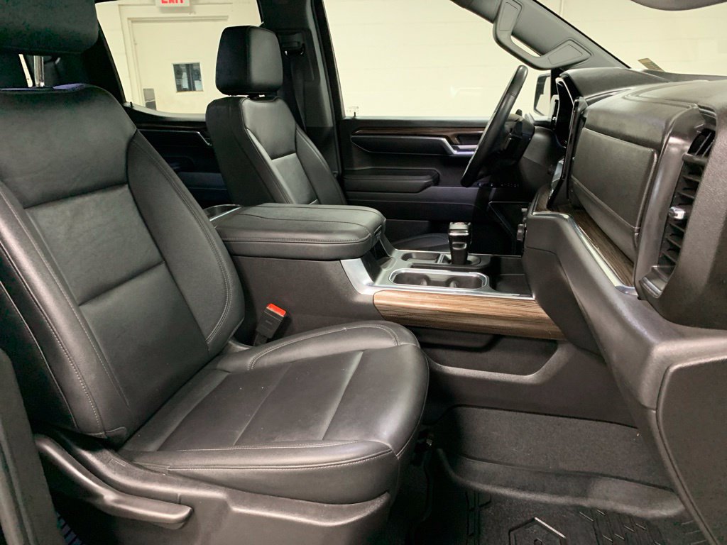 Used 2024 Chevrolet Silverado 1500 RST w/ Convenience Package II AWD/4WD image 7