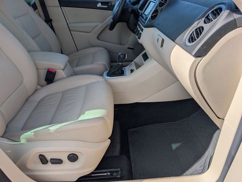 Used 2017 Volkswagen Tiguan SEL image 26