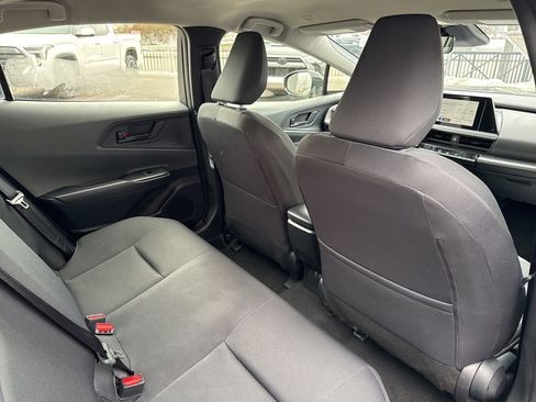 Used 2025 Toyota Prius LE image 23