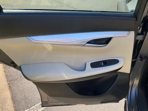 Used 2021 INFINITI QX50 Luxe FWD image 10
