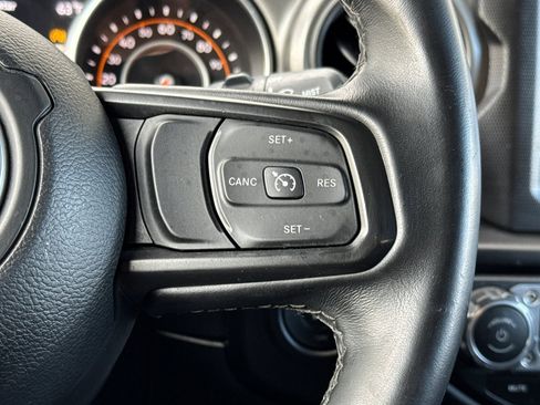 Used 2021 Jeep Wrangler Unlimited Sport image 28