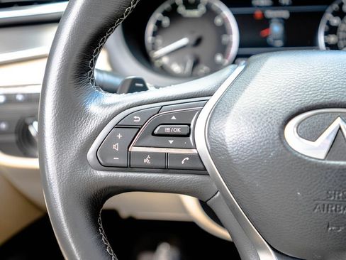 Used 2022 INFINITI QX50 Luxe AWD/4WD image 17