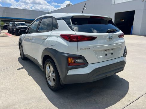 Used 2019 Hyundai Kona SE FWD image 3