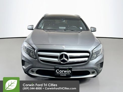Used 2016 Mercedes-Benz GLA 250 4MATIC image 4