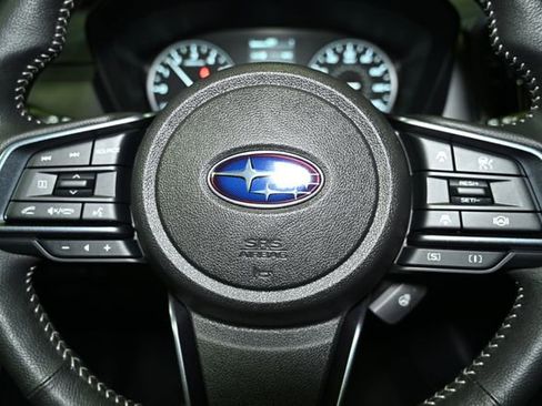 Used 2025 Subaru Forester Limited image 37