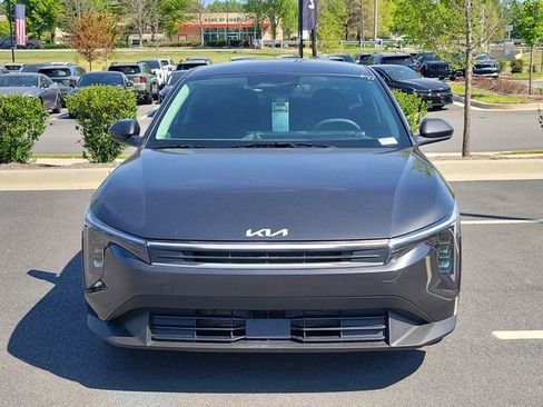 New 2026 Kia K4 LXS FWD image 2