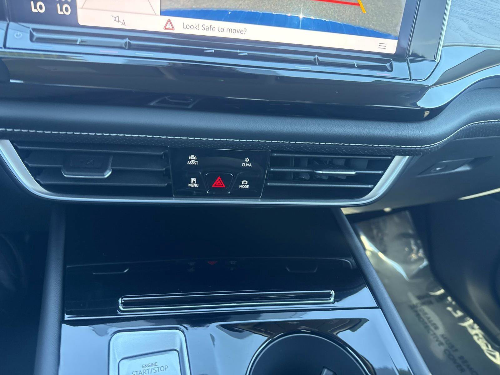 Certified 2026 Volkswagen Atlas SE AWD/4WD image 26