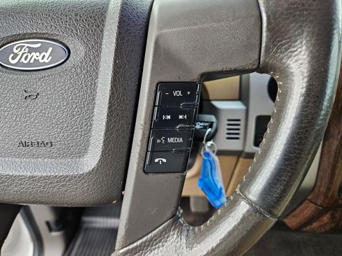 Used 2013 Ford F150 Lariat w/ Lariat Chrome Pkg AWD/4WD image 20
