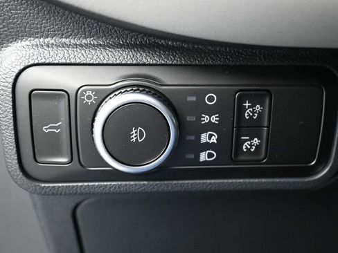 New 2026 Ford Explorer Active w/ Active Comfort Package image 24