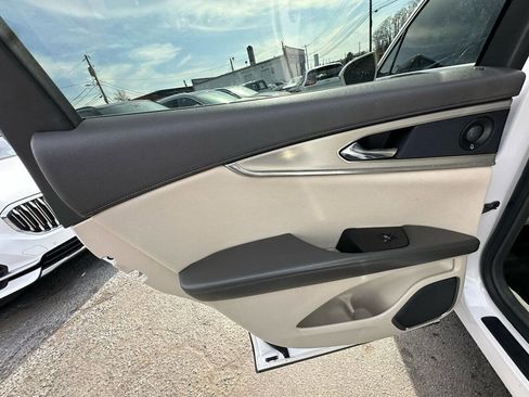 Used 2016 Lincoln MKX Select w/ Select Plus Package image 12