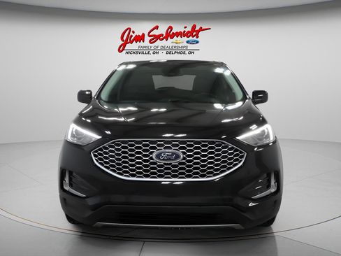 Used 2024 Ford Edge SEL w/ Convenience Package AWD/4WD image 3