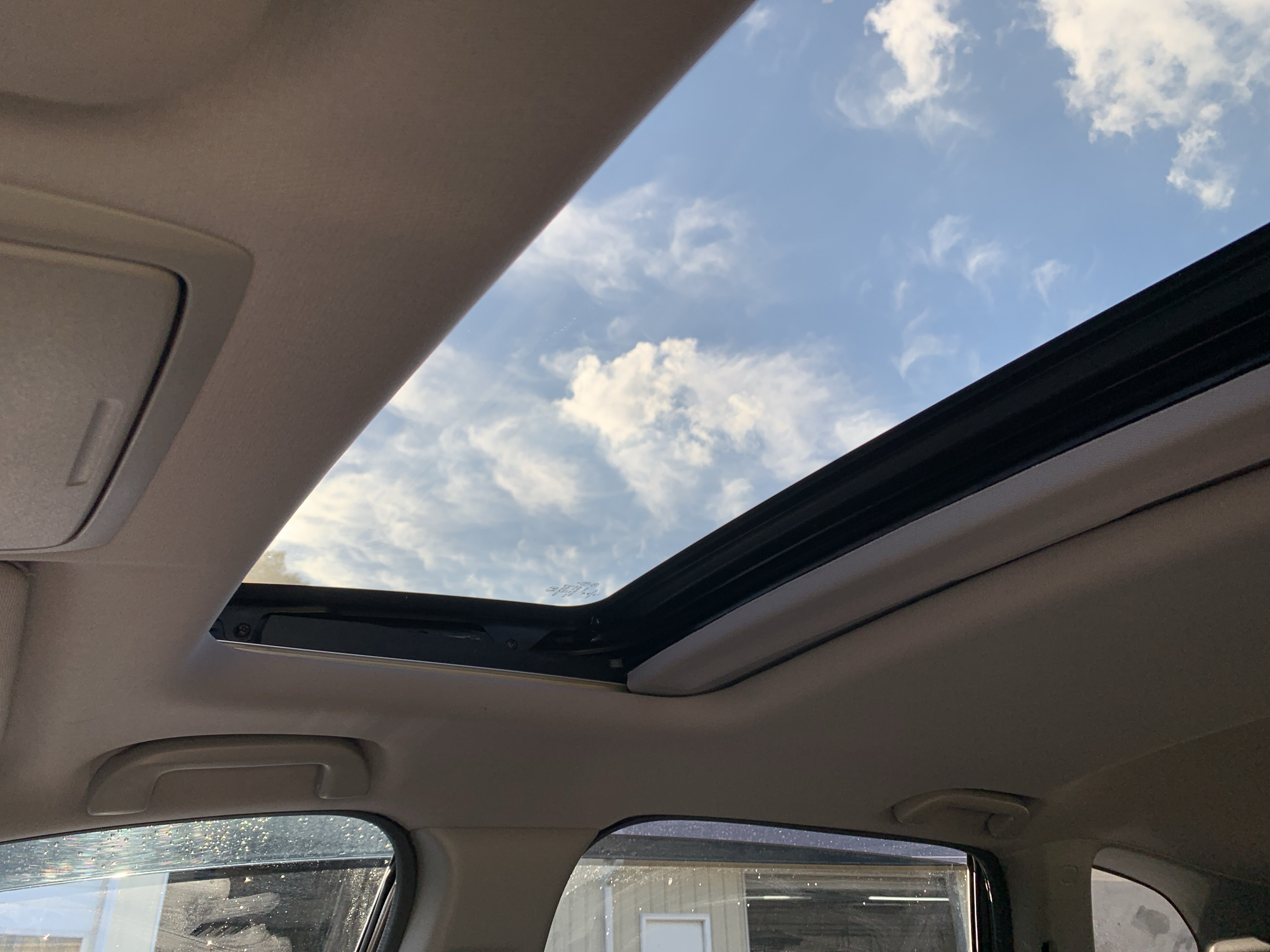 Used 2019 Honda CR-V EX-L image 4