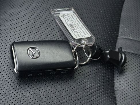 Used 2025 MAZDA CX-90 3.3 Turbo w/ Preferred Package image 28