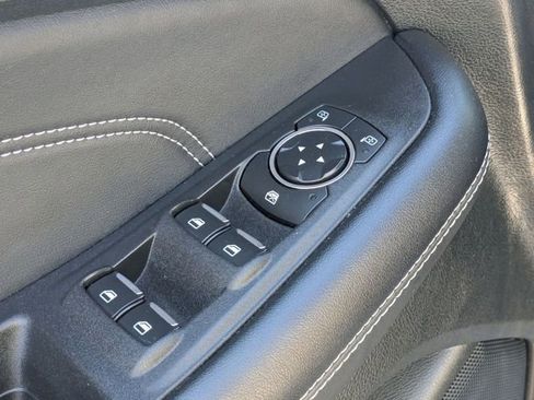 Used 2023 Ford Edge Titanium image 12