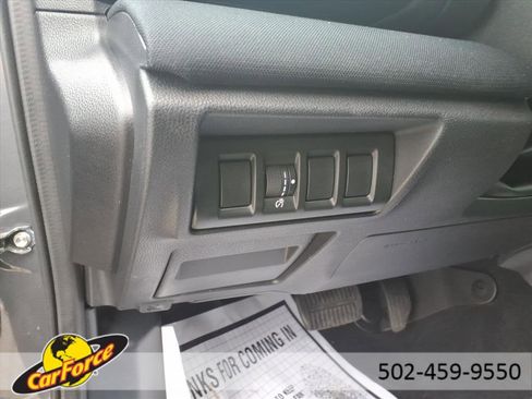 Used 2022 Subaru Outback Premium image 20