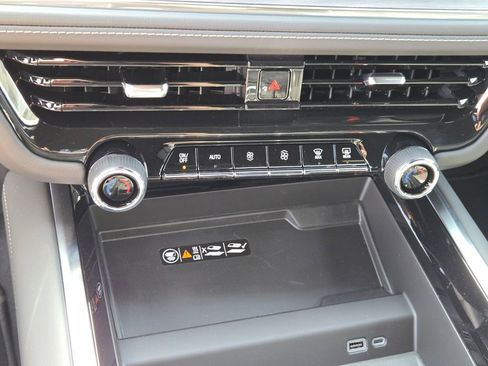 New 2026 Chevrolet Tahoe Premier AWD/4WD image 15