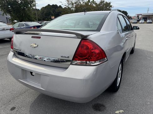 Used 2008 Chevrolet Impala LT w/ Luxury Edition Package image 6