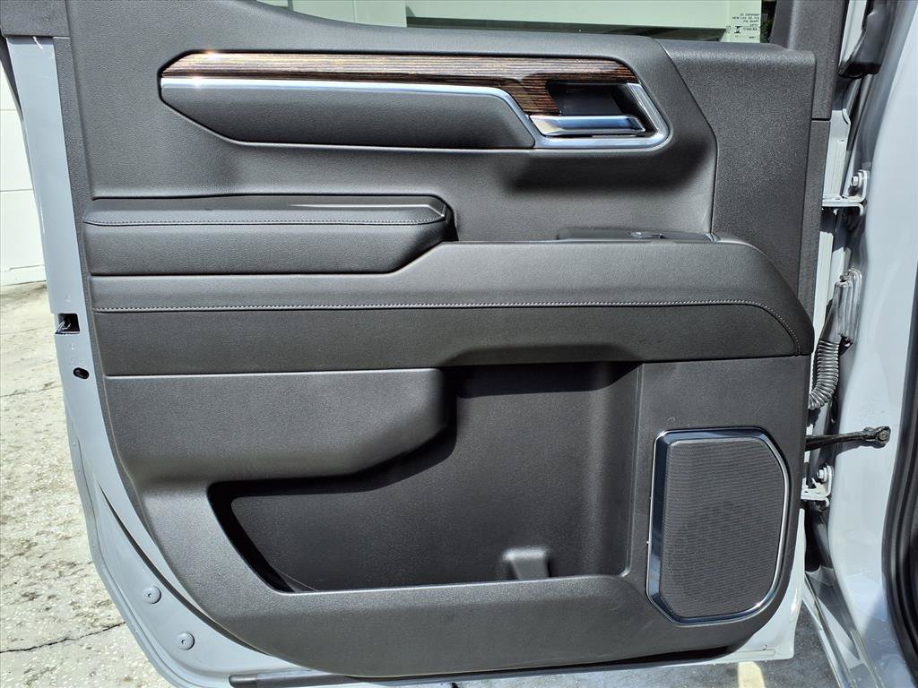 Used 2024 GMC Sierra 1500 Elevation RWD image 16