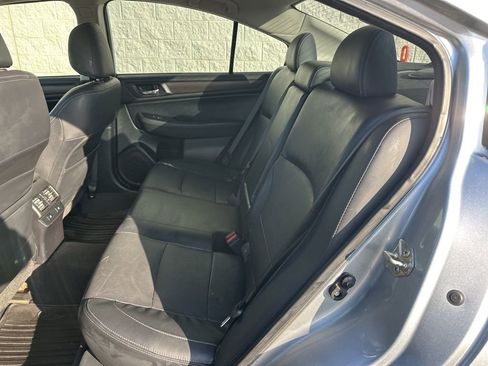 Used 2016 Subaru Legacy 3.6R Limited image 7