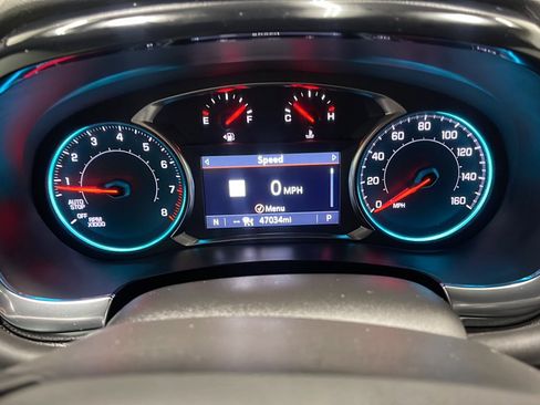 Used 2023 Chevrolet Traverse RS AWD/4WD image 5