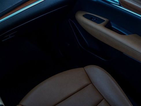 Used 2023 Cadillac XT5 Premium Luxury w/ Technology Package image 30