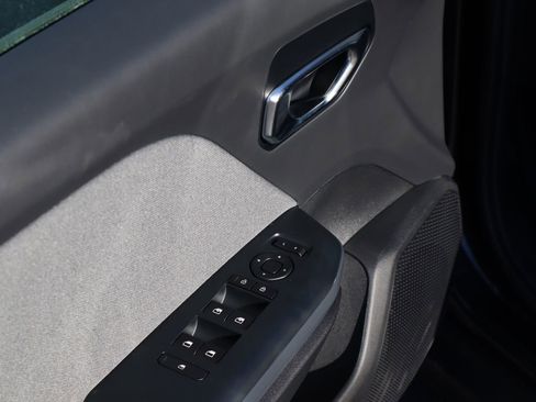 New 2025 Kia K4 EX image 17