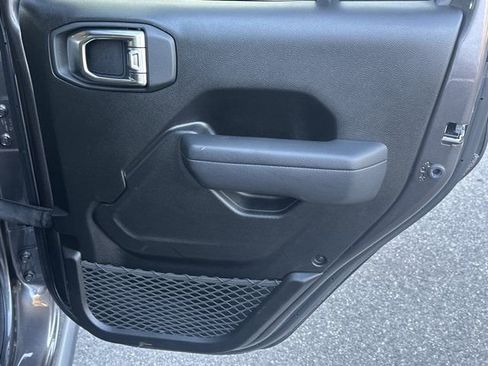 Certified 2025 Jeep Wrangler Willys 4xe image 21