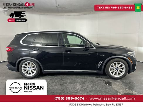 Used 2022 BMW X5 xDrive45e image 13